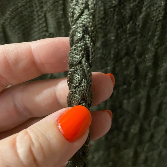 Beautiful lined olive green knit dress - Picture 2 of 4